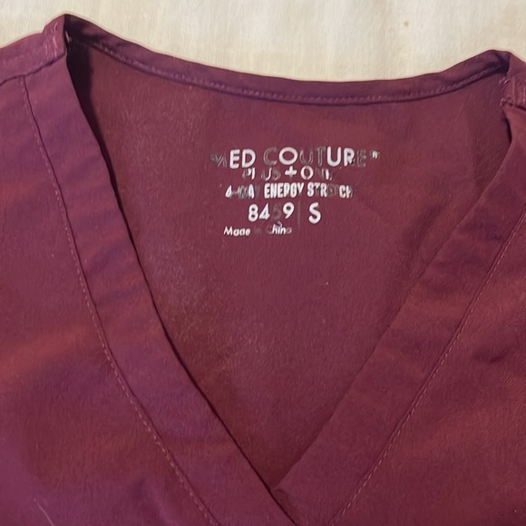 Med Couture Maternity Scrubs Wine - Picture 2 of 4